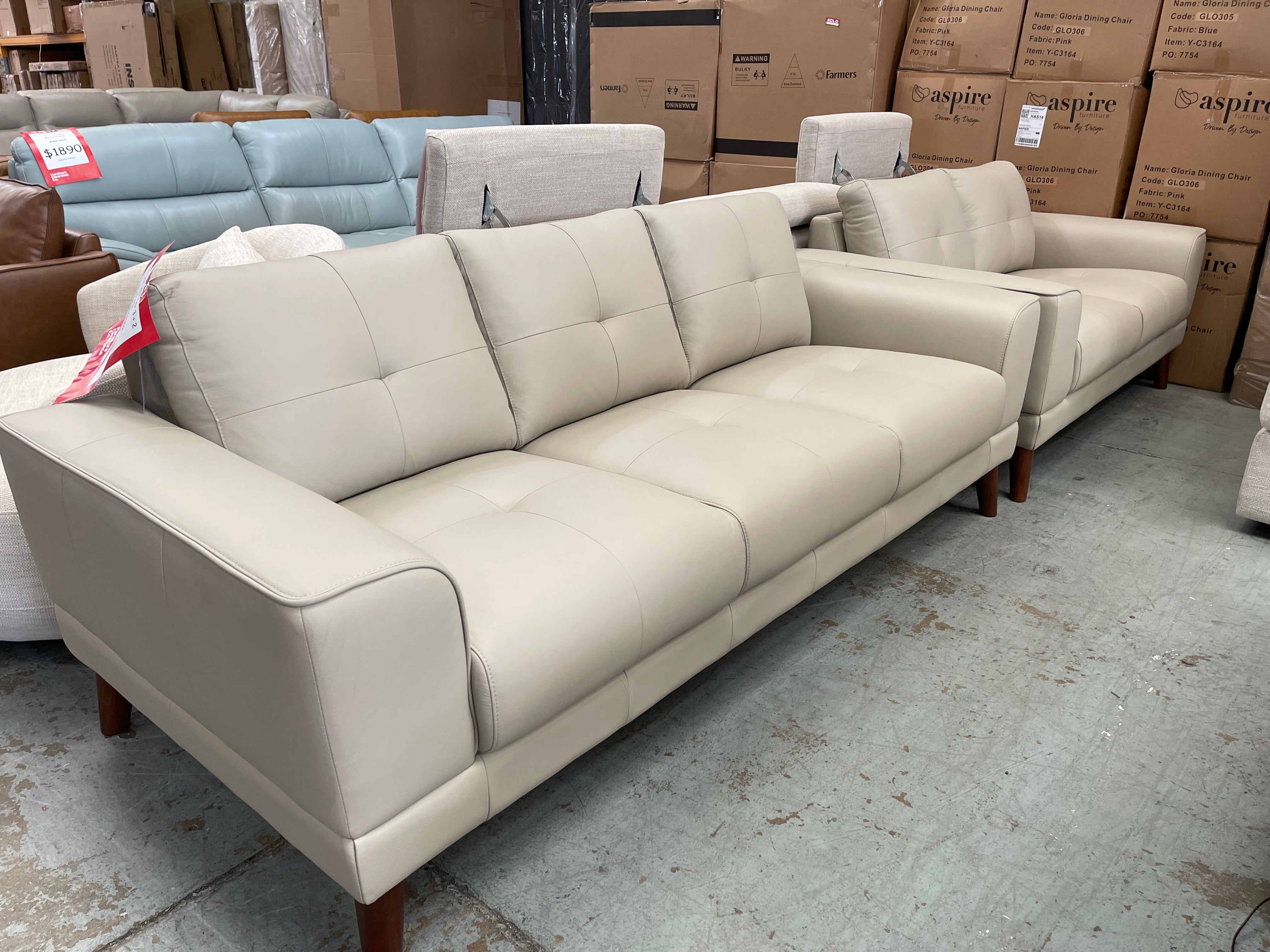 Verona Leather 3 + 2 Lounge Suite