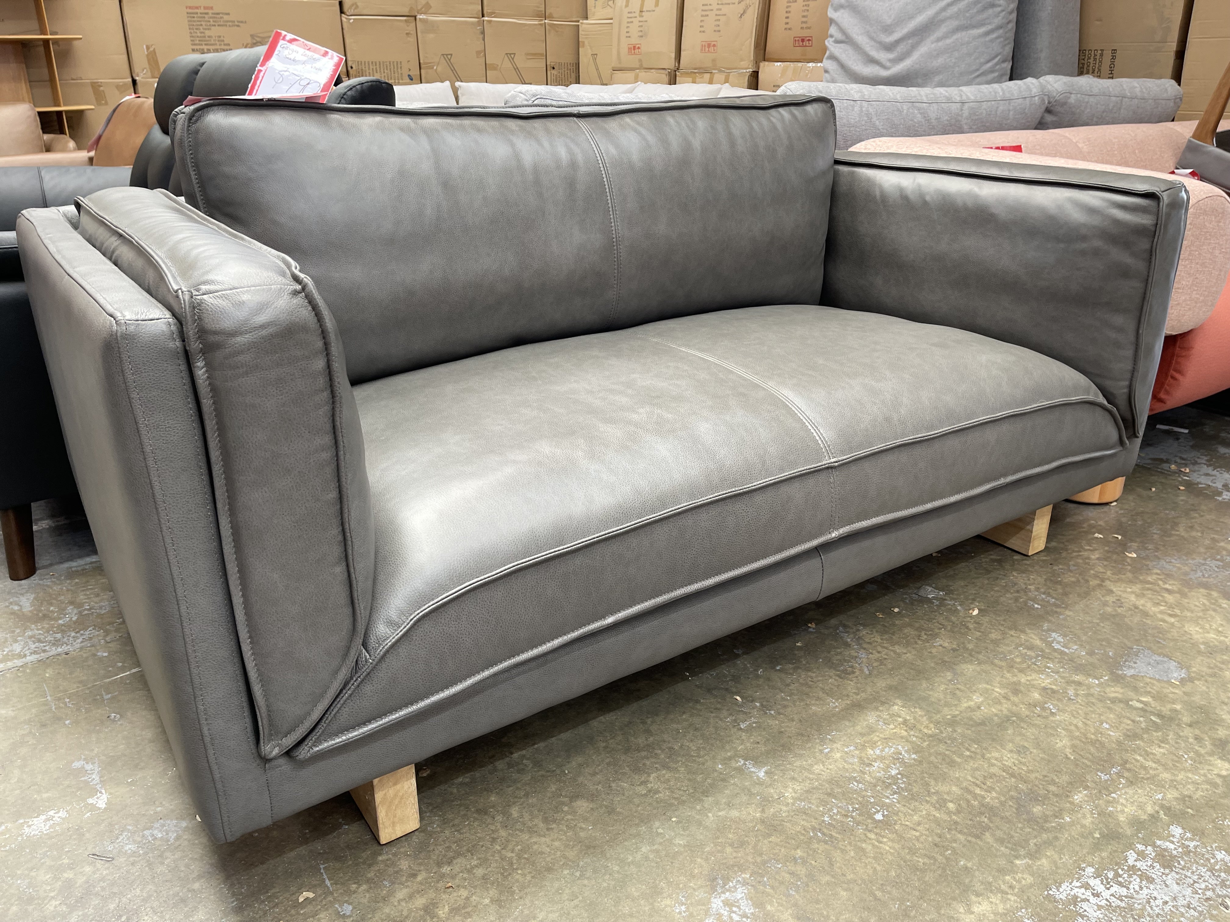 Arrowtown 2.5 Seater Leather Sofa