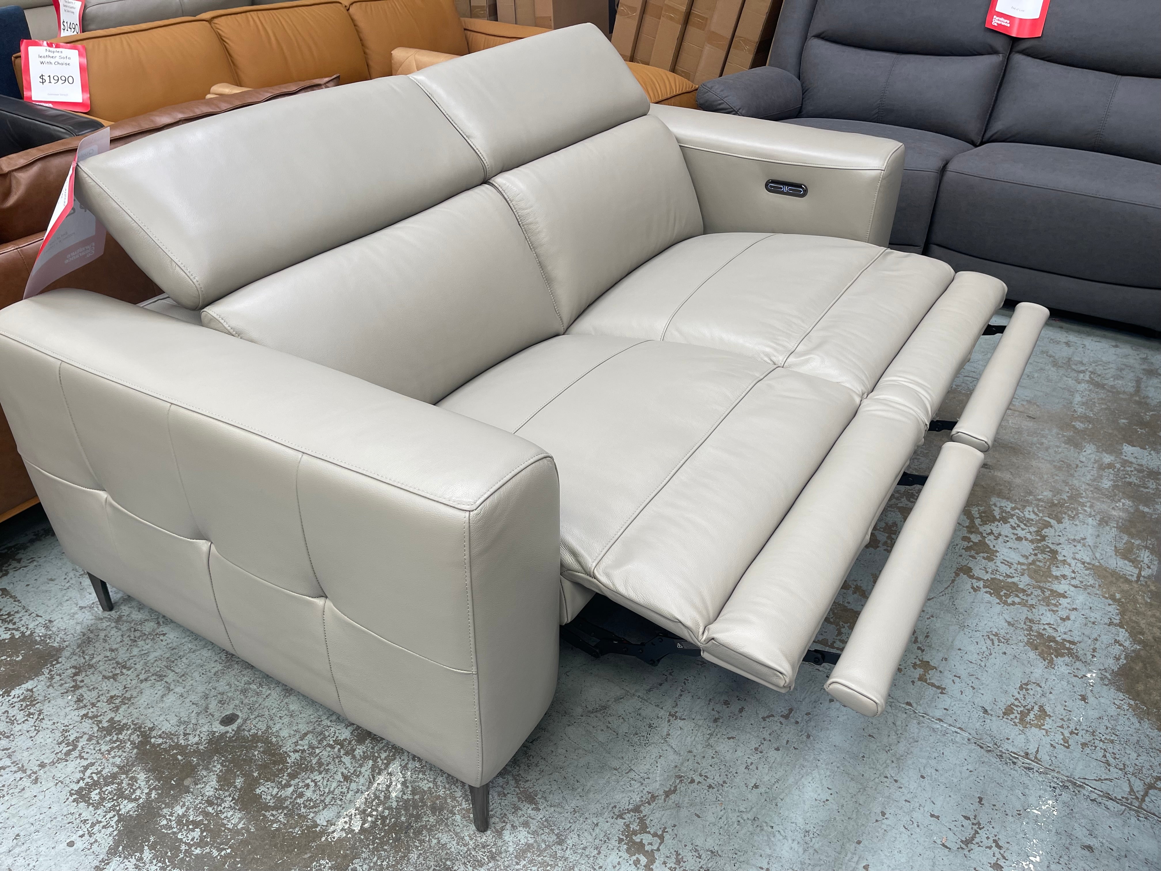 Lipton Quality 3 Seater Leather Power Recliner