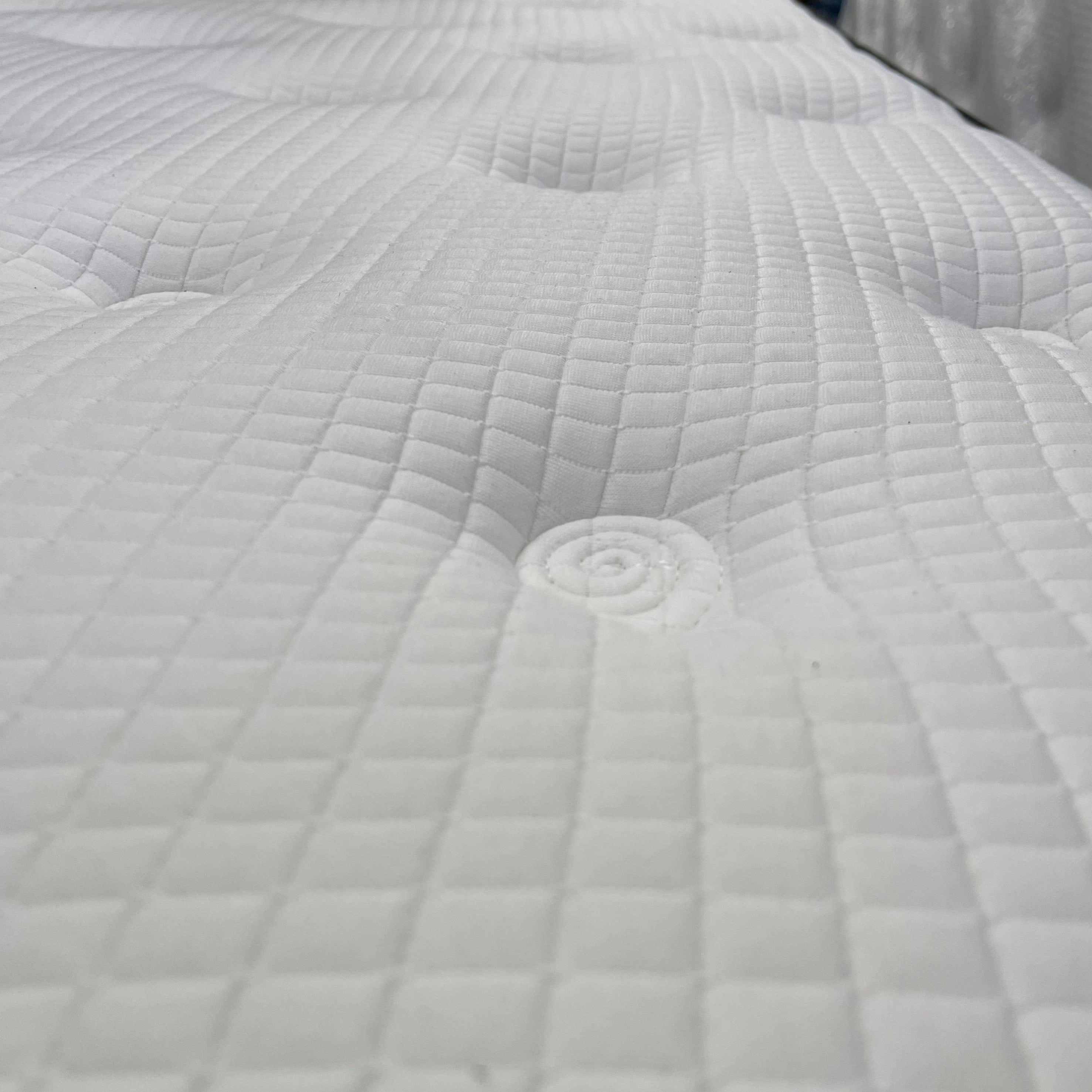 Backcare Advance Luxury Firm Mattress and Base / King Single